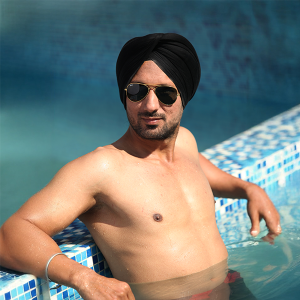 From Aspirant to Icon